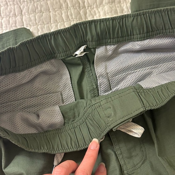 Vuori Men’s Ripstop Climber Pant - Army Green M - Picture 5 of 5